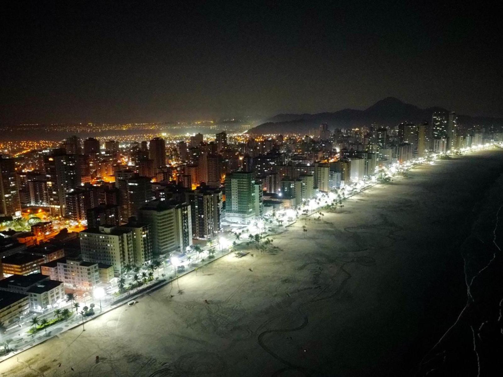 Apto Praia Grande Frente Ao Mar Vista P Praia Kitao Pe Na Areia Guilhermina 外观 照片